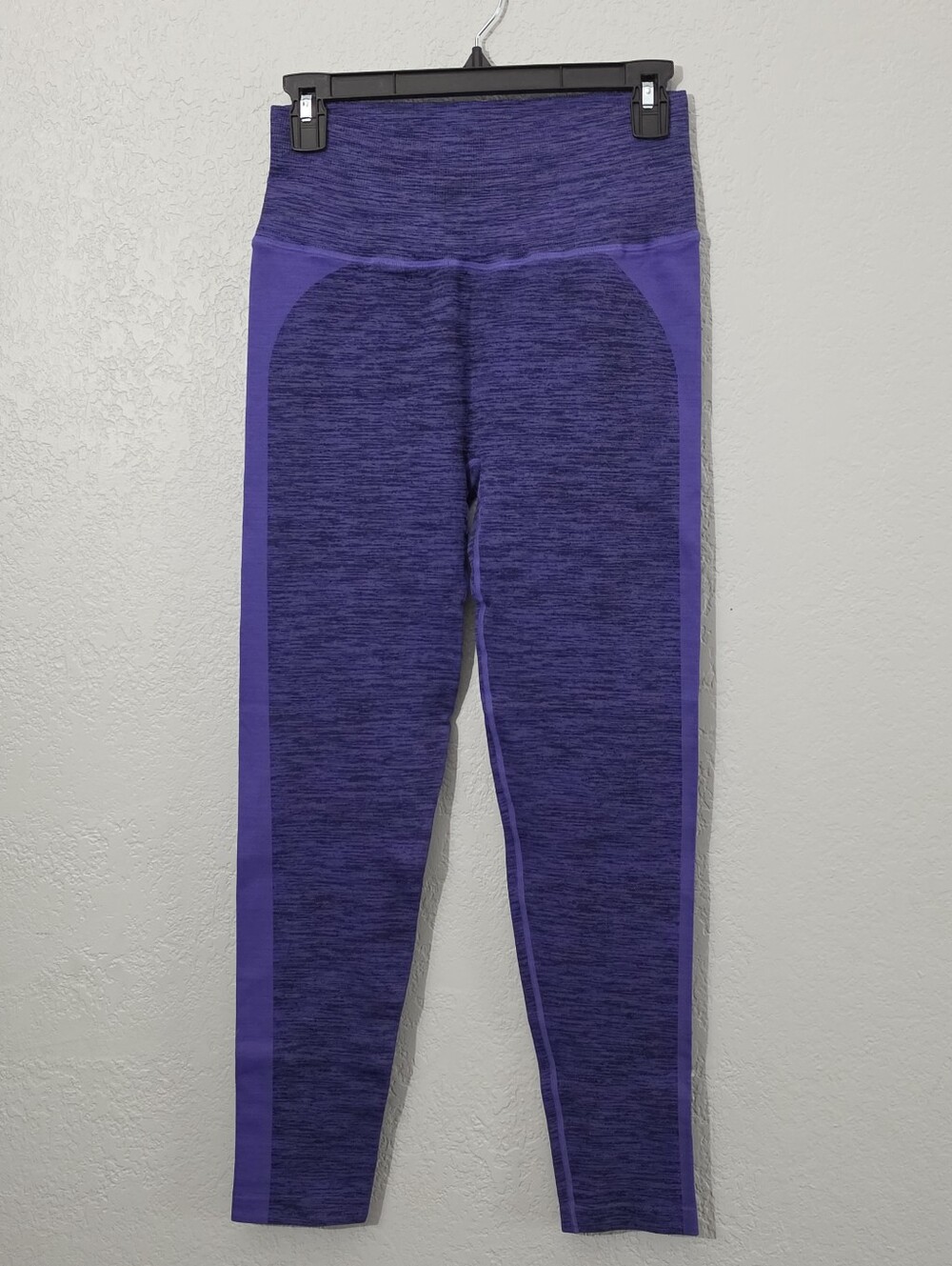 Spiritual Gangster Purple/Black Leggings, Womens Medium, Like New